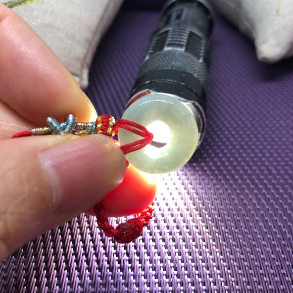 Beautiful gray donuts with red cotton bracelet - Picture 6 of 6